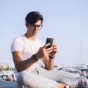 OSŁONA APARATU SPIGEN OPTIK PRO GLAS.TR "EZ FIT" CAMERA PROTECTOR 2-PACK IPHONE 16 PRO / MAX / 17 PRO / MAX DESERT TITANIUM Spigen