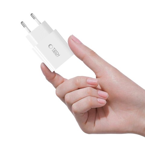 TECH-PROTECT NC20W 1-PORT NETWORK CHARGER PD 20W + TYPE-C CABLE WHITE Tech-Protect