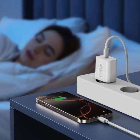 TECH-PROTECT NC20W 1-PORT NETWORK CHARGER PD 20W + TYPE-C CABLE WHITE Tech-Protect