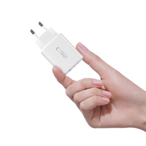 TECH-PROTECT NCA65W-GAN 3-PORT NETWORK CHARGER PD 65W / QC3.0 WHITE Tech-Protect